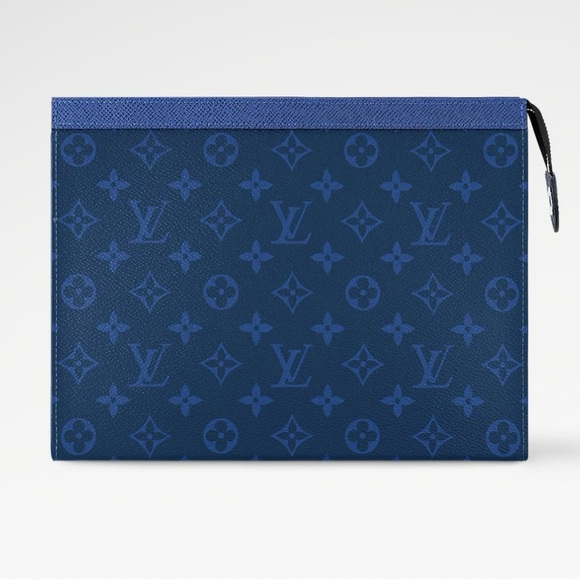 LOUIS VUITTON Pochette Voyage MM Blue - Picture 1 of 3